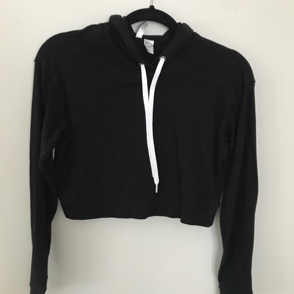 H and M Black Cropped Hoodie